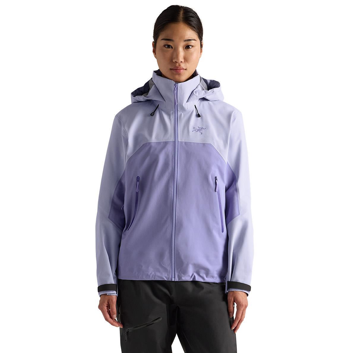 Arc'teryx Women's Beta AR Jacket with GORE-TEX Pro | WinterWomen