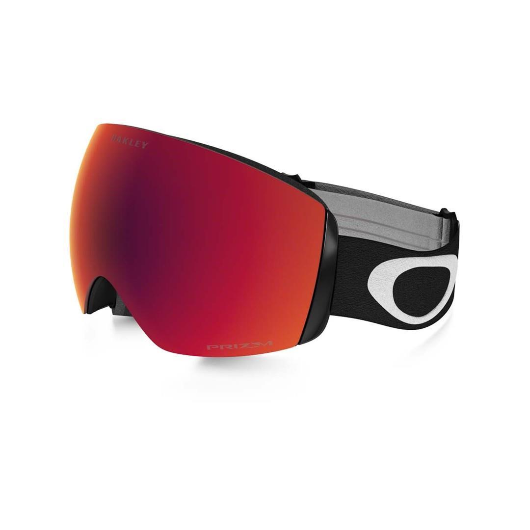 Oakley Prizm Flight Deck M Goggle | WinterWomen