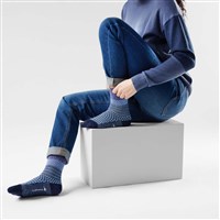 Everyday Popcorn Cable Crew Socks - Serene Blue